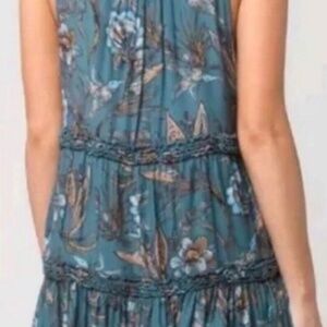 Meet your Posher, Fatima